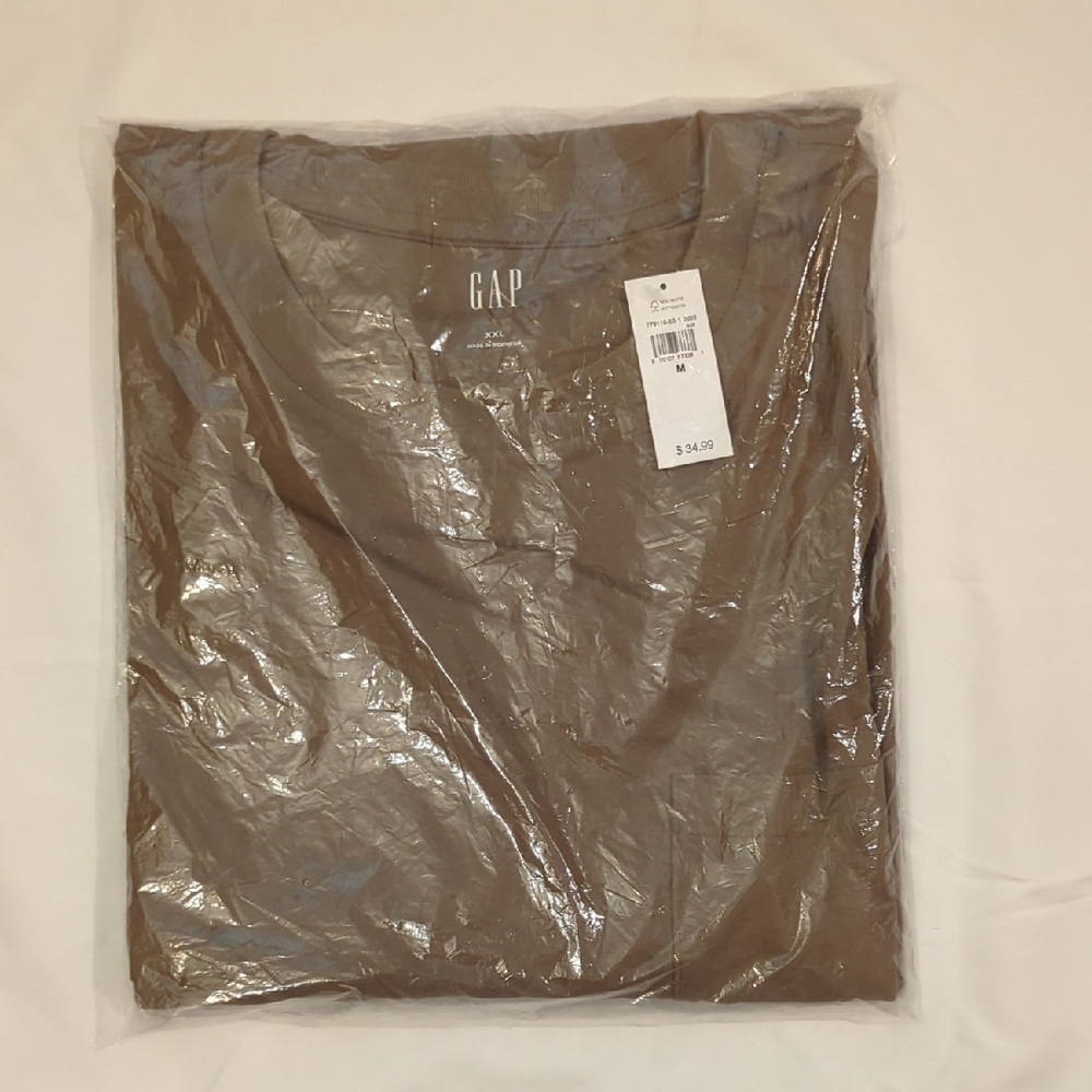 GAP Classic Tee- Brand New In Bag
